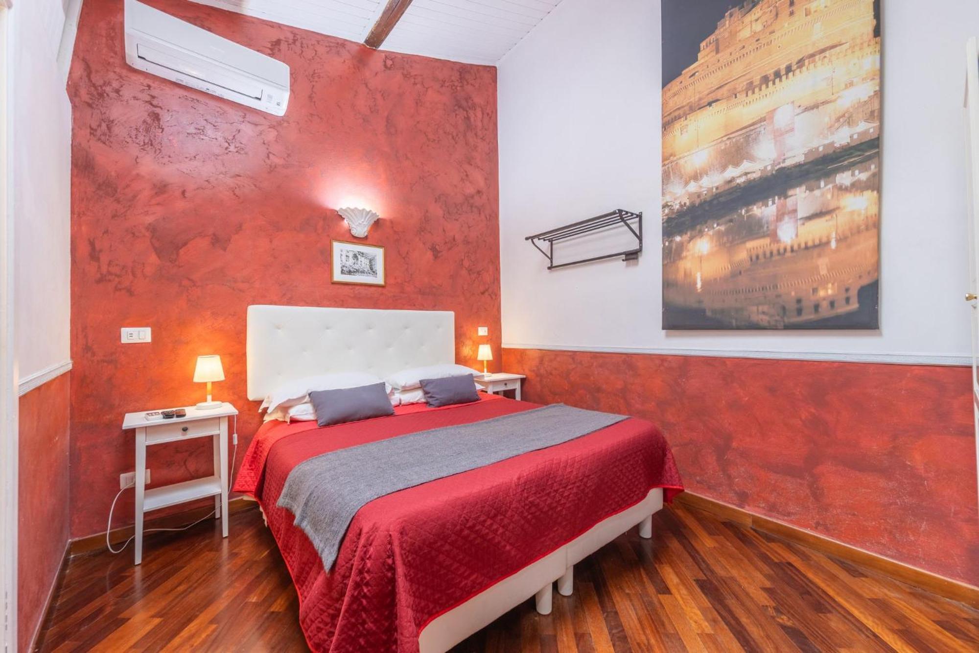 Room In Bb - Skylight Double Room In History House ローマ エクステリア 写真